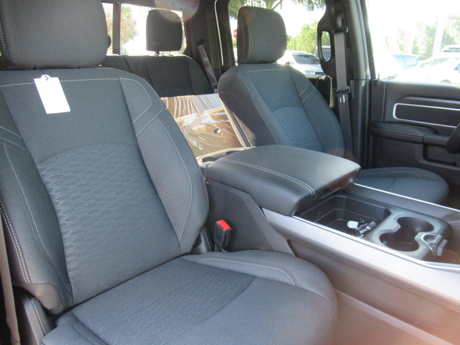 2026 RAM 2500 RAM 2500 BIG HORN CREW CAB 4X4 6'4' BOX