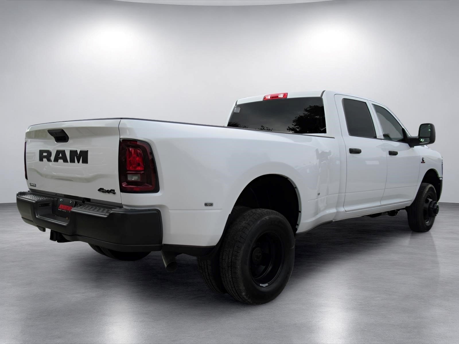 2027 RAM Ram 3500 RAM 3500 TRADESMAN CREW CAB 4X4 8' BOX