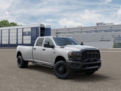 2027 RAM 3500 RAM 3500 TRADESMAN CREW CAB 4X4 8' BOX