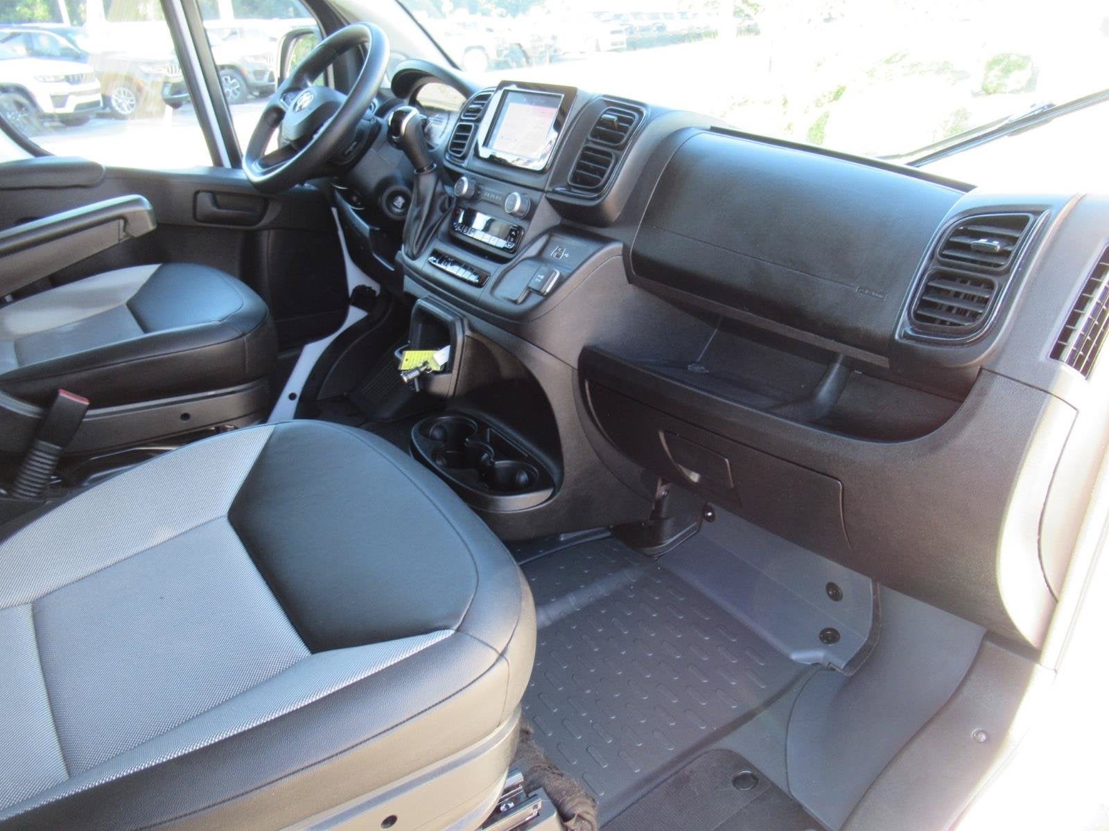 2025 RAM Promaster Cargo Van Tradesman Low Roof 136' WB w/Pass Seat