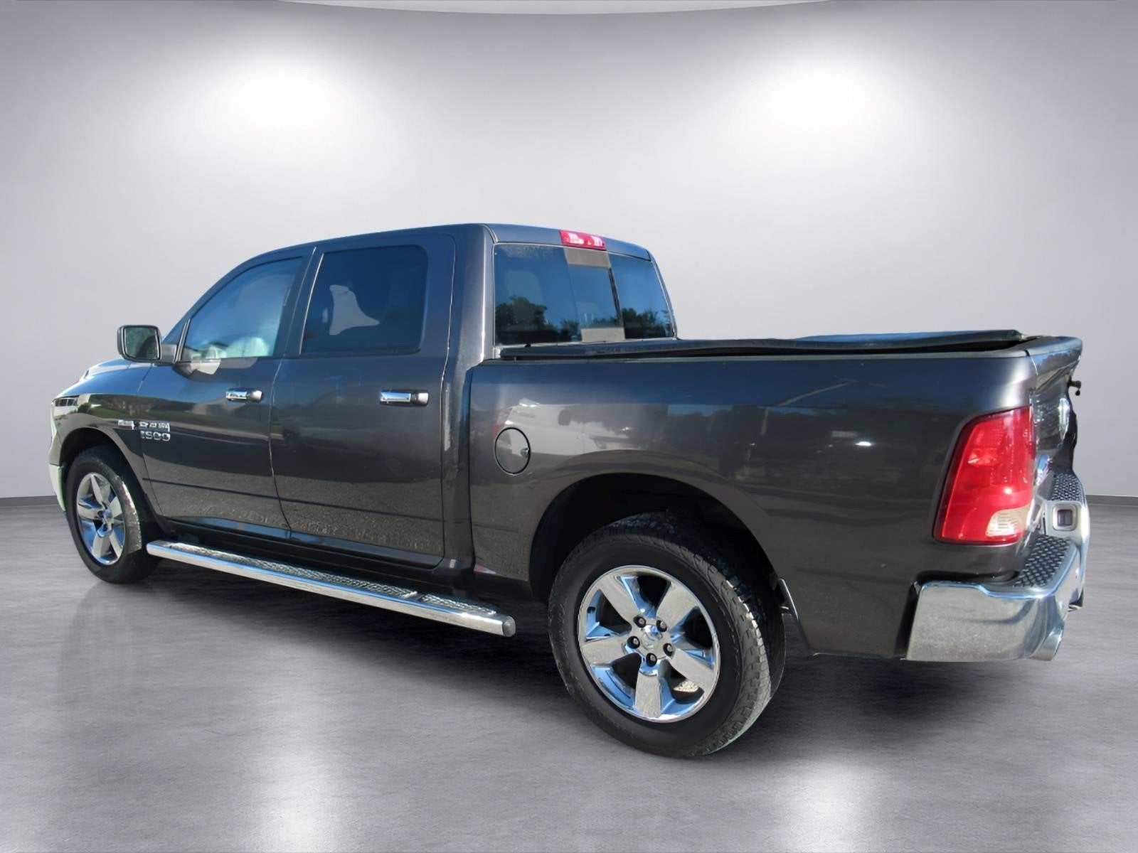 2017 RAM 1500 Big Horn Crew Cab 4x4 5'7' Box