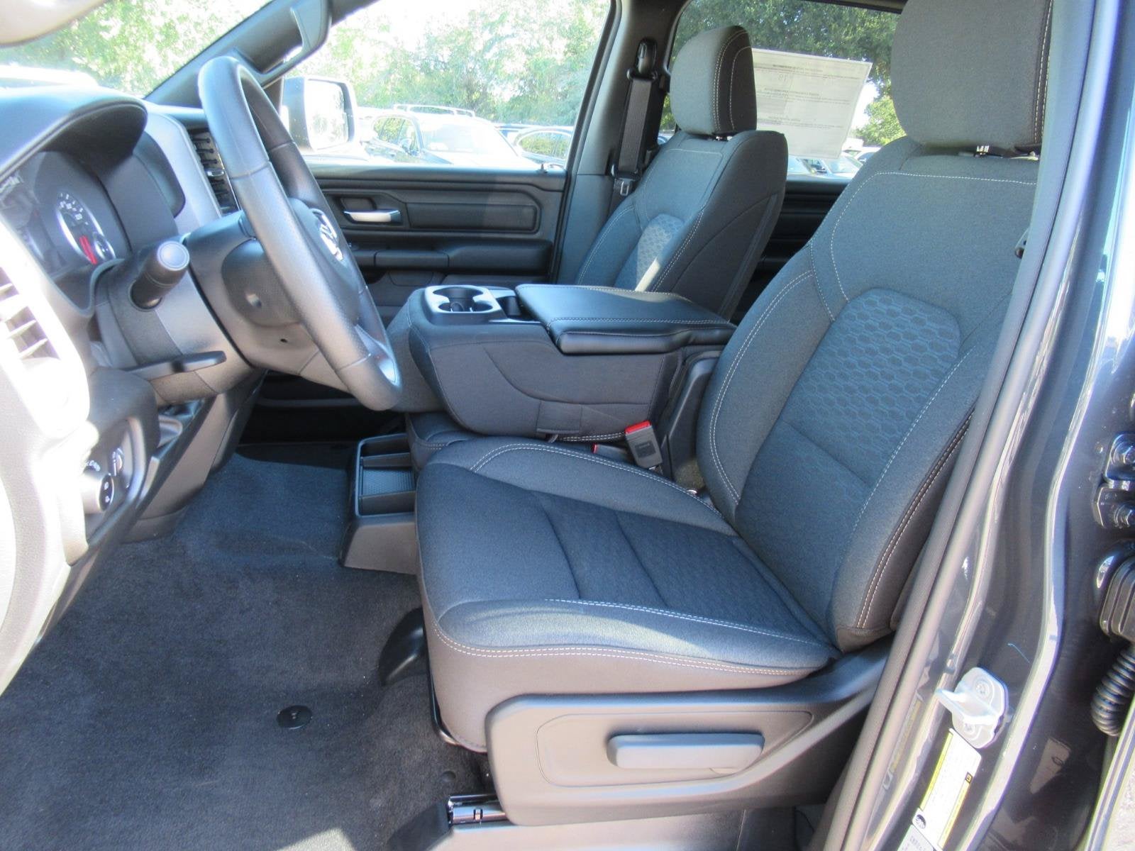 2027 RAM 1500 RAM 1500 WARLOCK CREW CAB 4X4 5'7' BOX