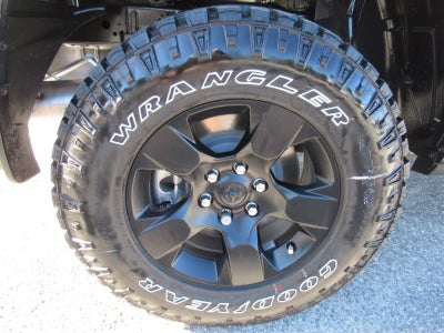 2027 RAM 1500 RAM 1500 WARLOCK CREW CAB 4X4 5'7' BOX