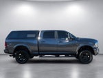 2017 RAM 2500 Laramie Crew Cab 4x4 6'4' Box
