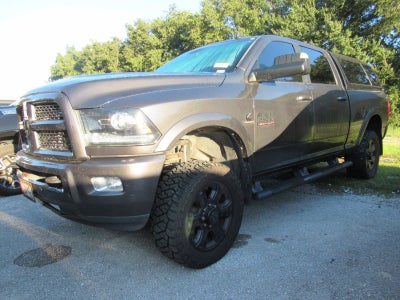 2017 RAM 2500 Laramie Crew Cab 4x4 6'4' Box