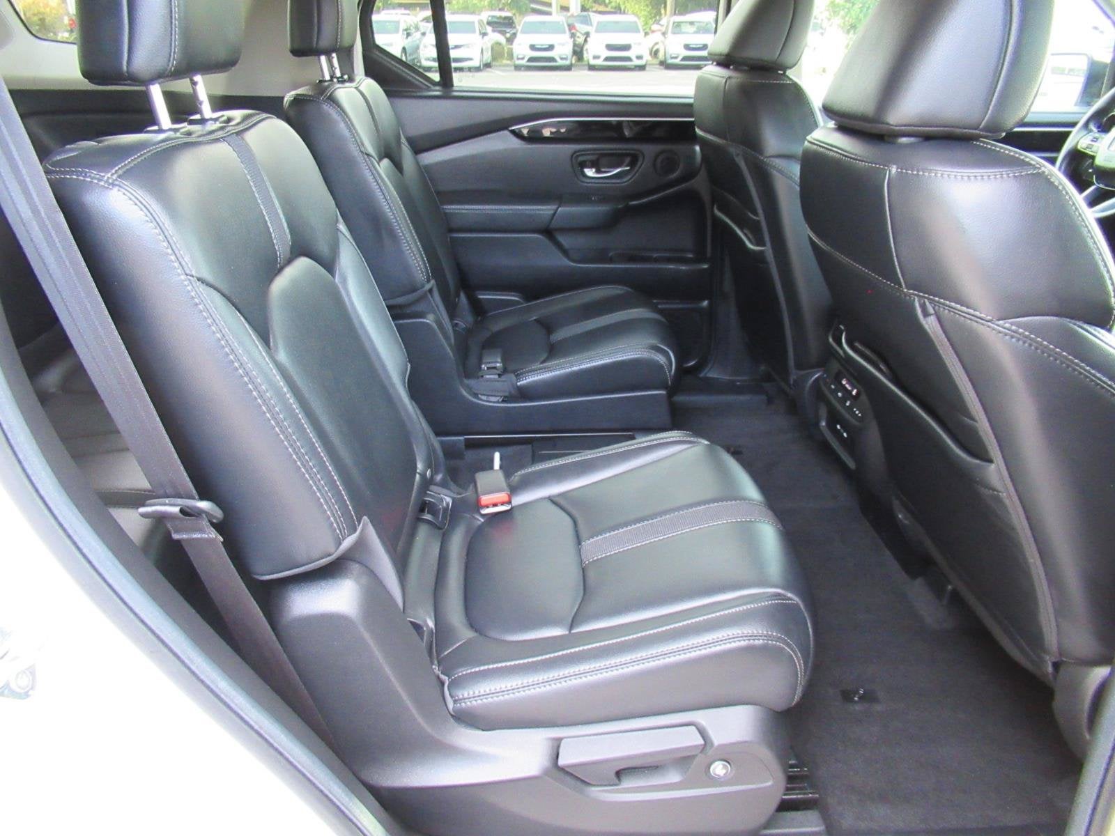 2025 Honda Pilot Touring