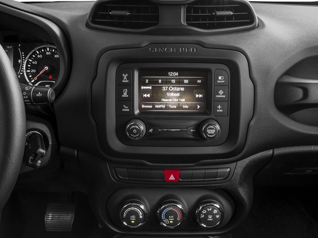2017 Jeep Renegade Latitude FWD