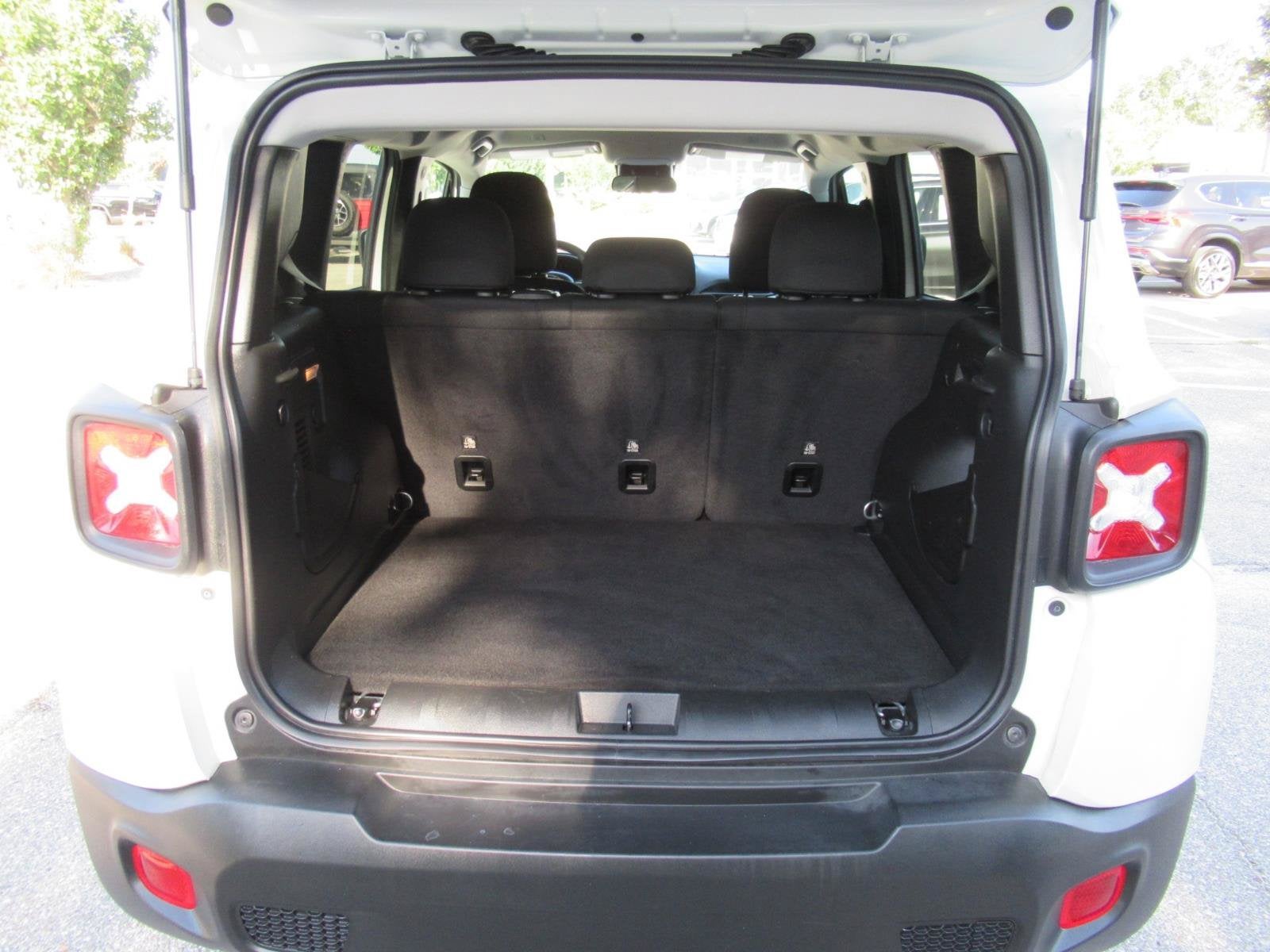 2023 Jeep Renegade Latitude 4x4
