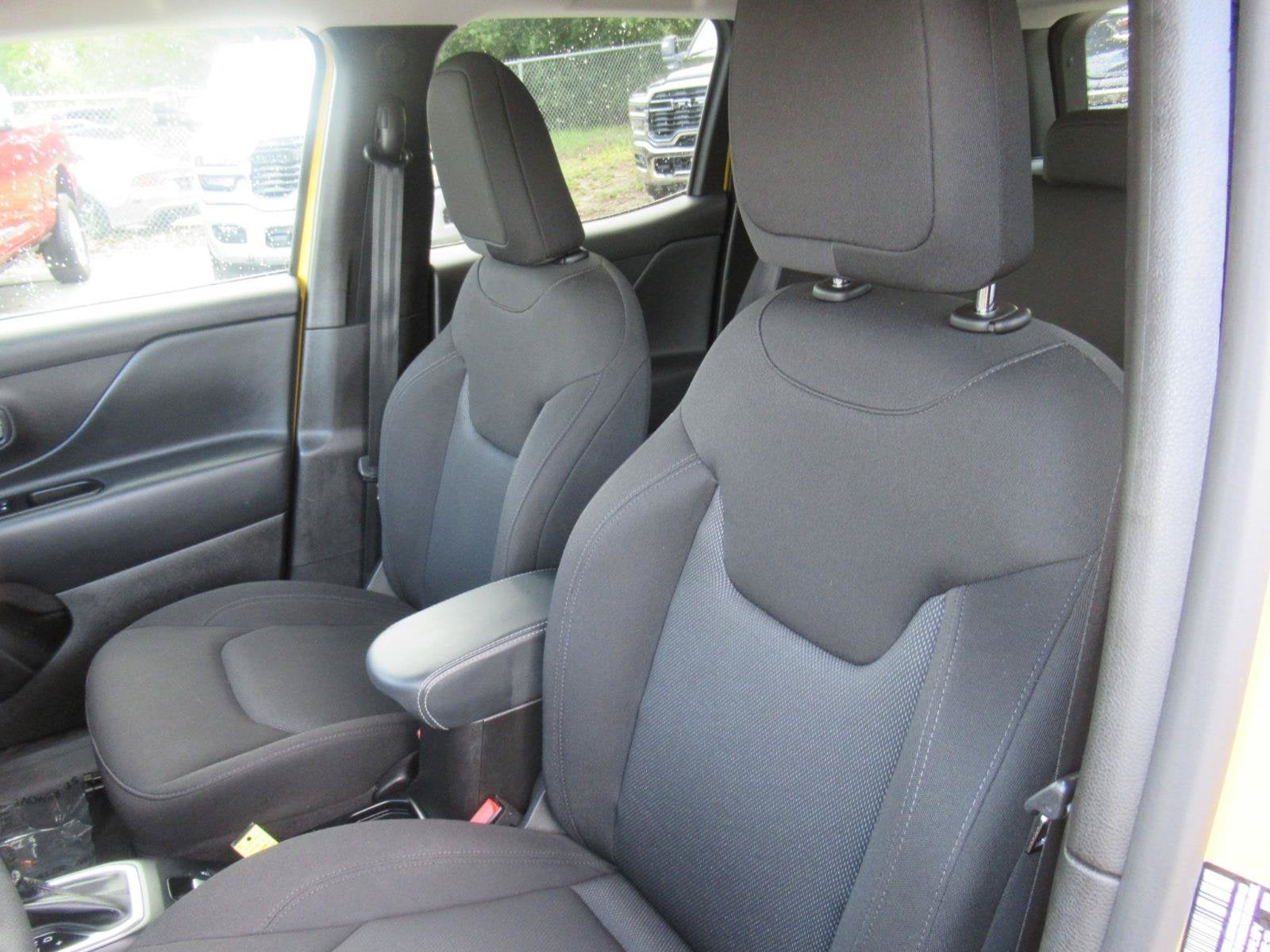 2023 Jeep Renegade Latitude 4x4